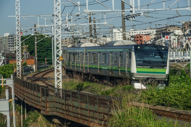 通勤電車でダイエット 痩せる立ち方と座る方法も解説するよ