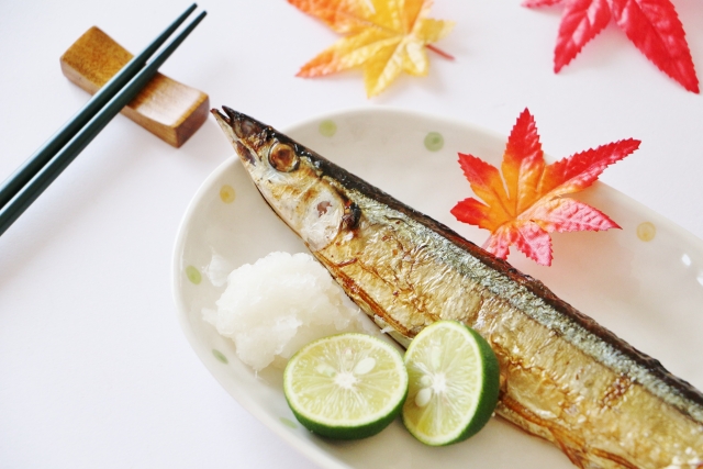 さんまの頭って食べる 内臓など全部食べてもいいの